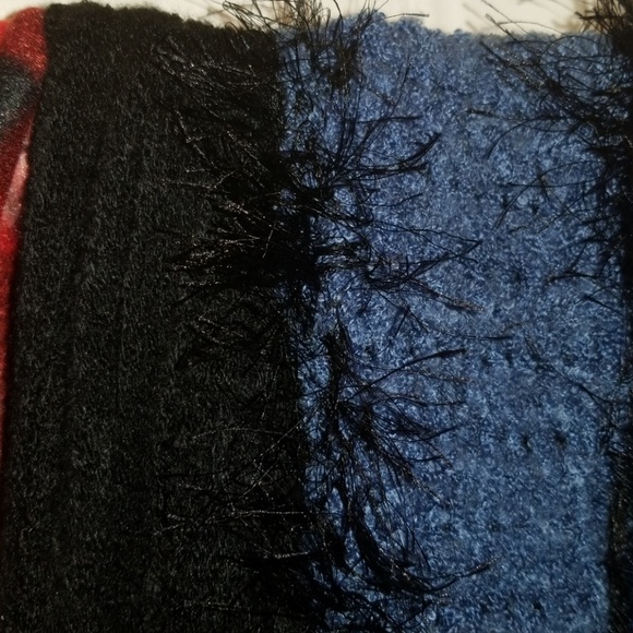 💥Bundle of 4 scarfs! - Picture 4 of 5